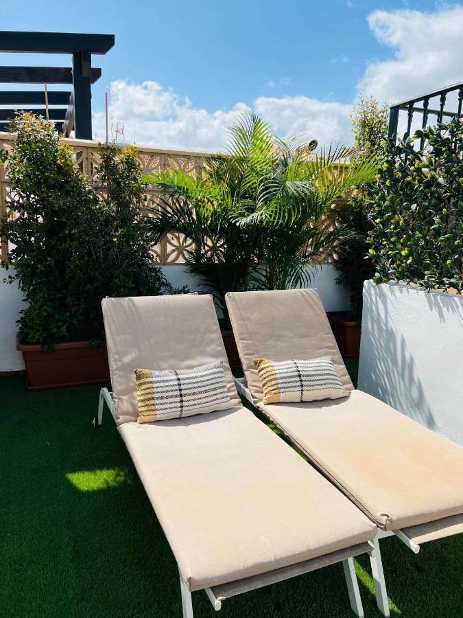 M&G Acqua Private Pool Lägenhet Nerja Exteriör bild