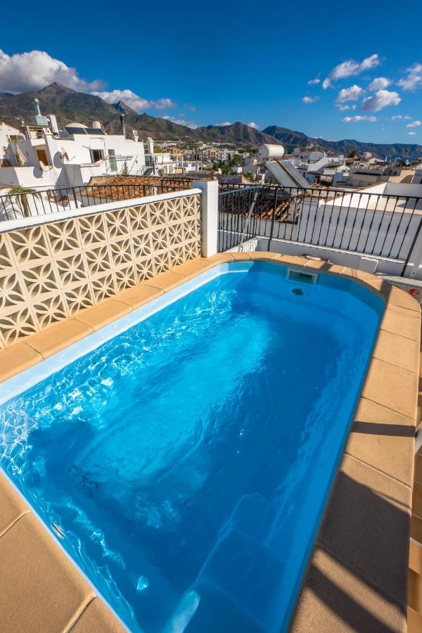 M&G Acqua Private Pool Lägenhet Nerja Exteriör bild